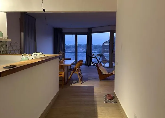 Apartment Modern 3br Duplex In Einbay With Private Roof *